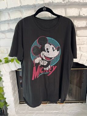 Vintage Mickey Graphic Tee - Unisex